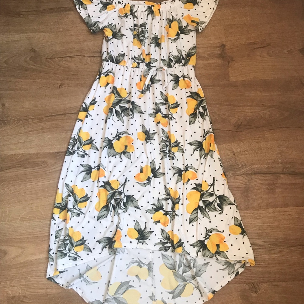 Lemon dress